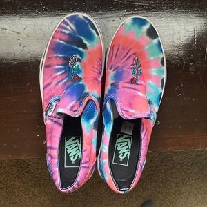 Brand new Tie Die slip on Vans